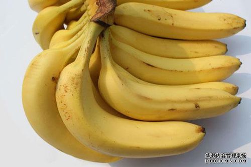 一天要吃多少香蕉才能通便(一天要吃多少香蕉才能通便呀)
