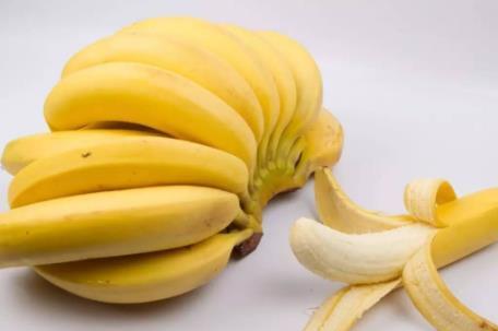 导读：本文主要介绍3根香蕉的热量，并解释如何计算热量