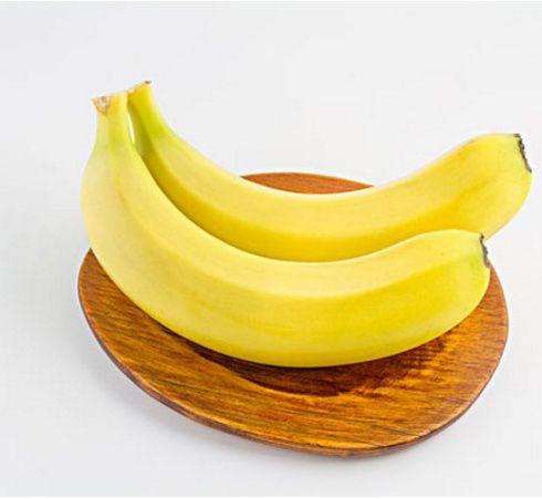 导读：在讨论200g香蕉含多少水分之前，我们先来了解下为什么水分对香蕉有重要的意义，以及香蕉怎样吸收和利用水分
